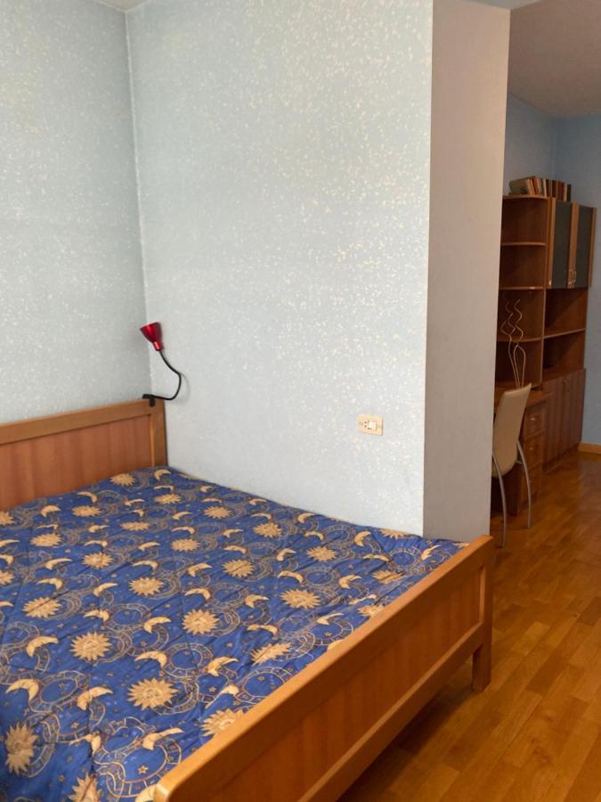 City Center Cute Flat 3 Rooms エレバン エクステリア 写真